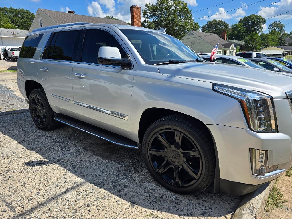 2015 Cadillac Escalade - $16,900